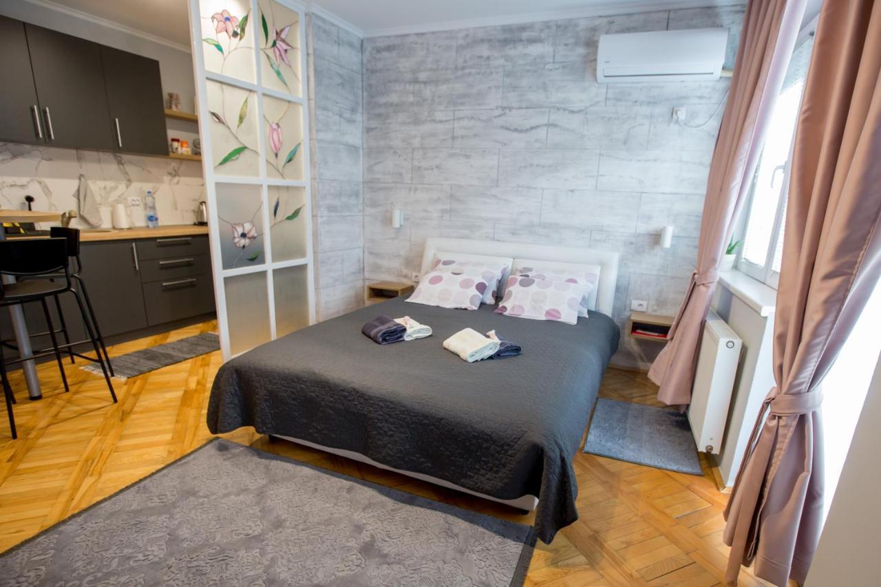 Apartment Studio Milena ซูโบติกา ภายนอก รูปภาพ