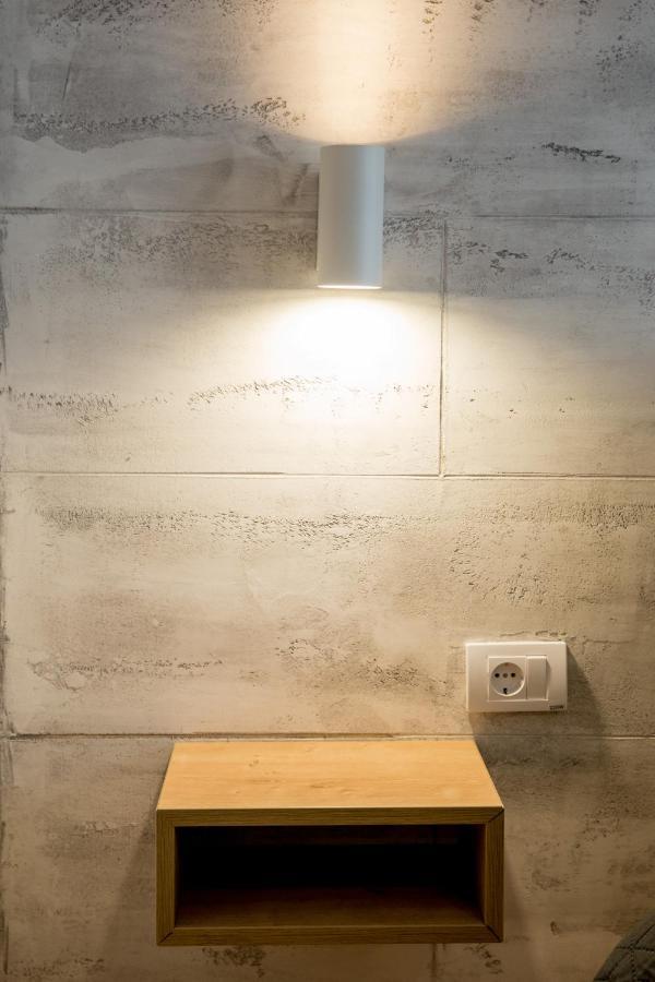 Apartment Studio Milena ซูโบติกา ภายนอก รูปภาพ
