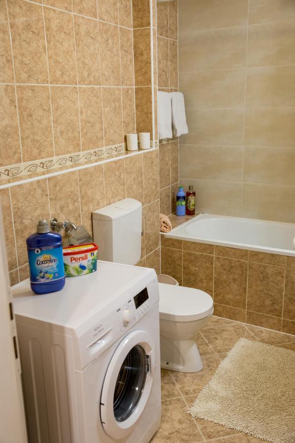 Apartment Studio Milena ซูโบติกา ภายนอก รูปภาพ